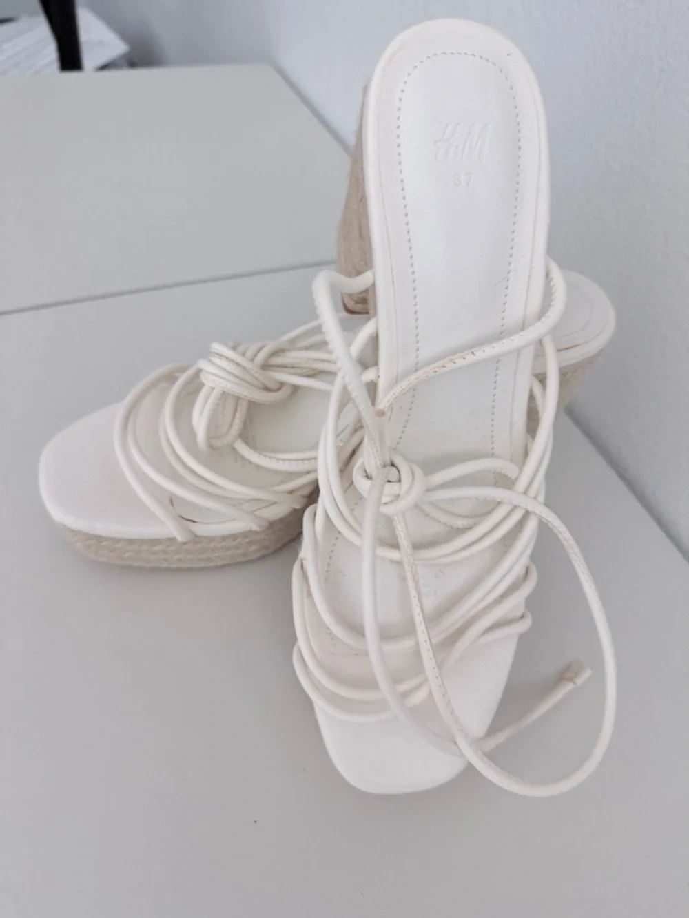 NWOT H&M White Strappy Espadrille Block Heel Sandals